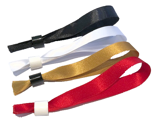 Einfache Stoffarmbänder – recycelt